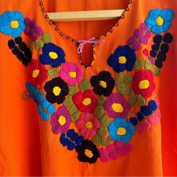 Embroidered Mexican Orange Blouse Top Embroidery 70’s Vibe Flower Power Small - Picture 3 of 7